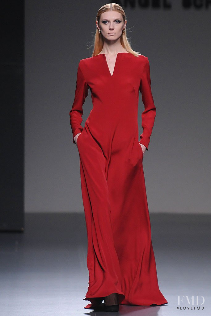 Olga Sherer featured in  the Angel Schlesser fashion show for Autumn/Winter 2013