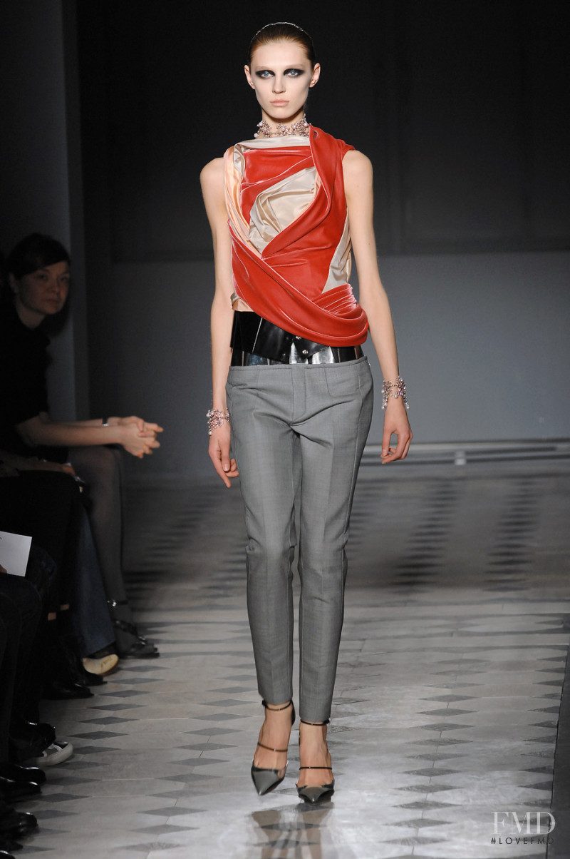 Olga Sherer featured in  the Balenciaga fashion show for Autumn/Winter 2008