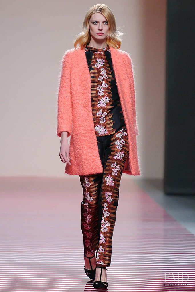 Olga Sherer featured in  the Ailanto fashion show for Autumn/Winter 2013