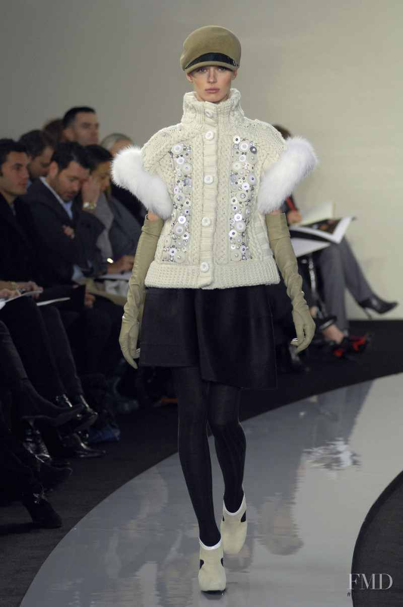 Olga Sherer featured in  the malo fashion show for Autumn/Winter 2008