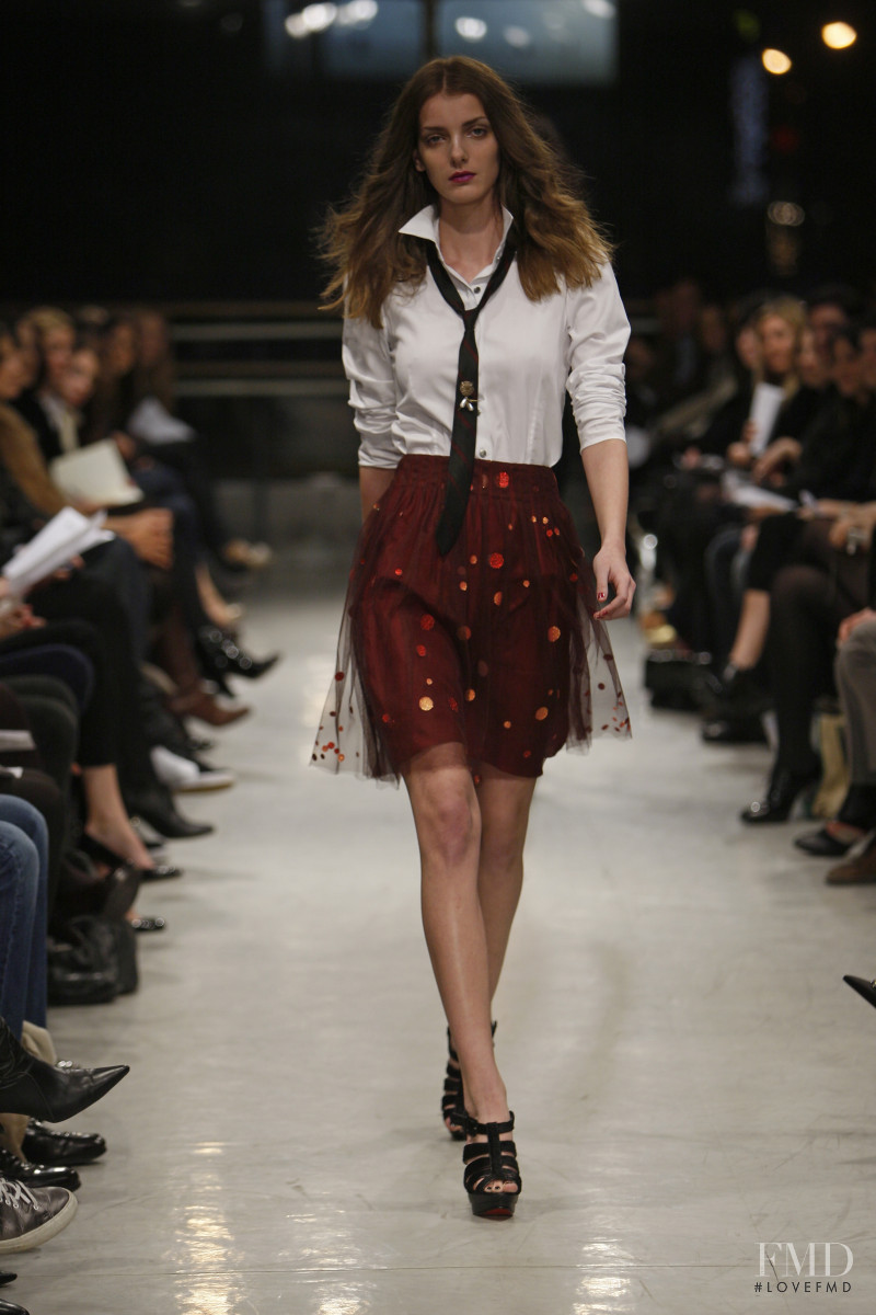 Denisa Dvorakova featured in  the Ruffian fashion show for Autumn/Winter 2008