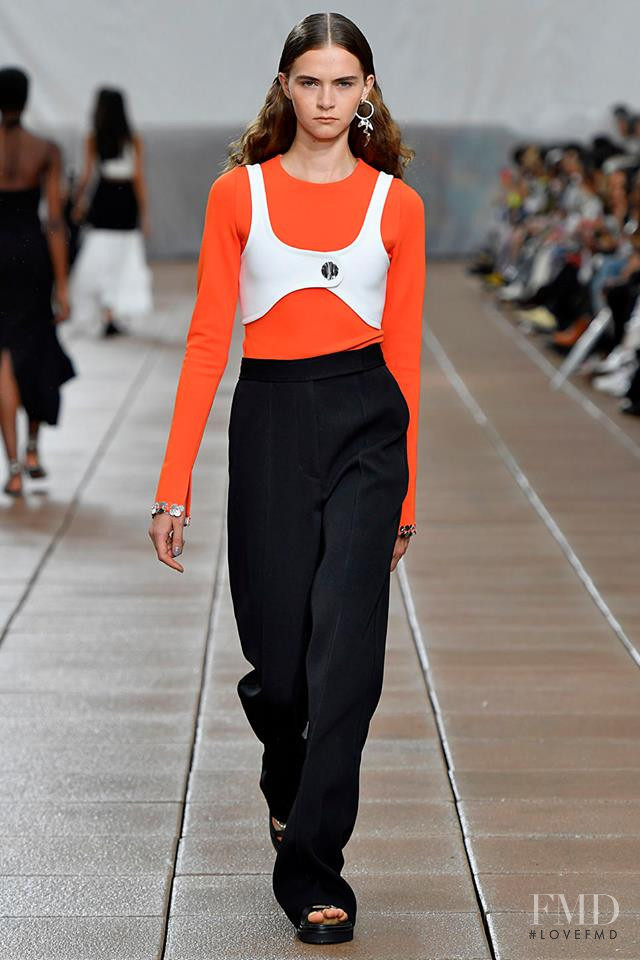 Masha Alexeeva featured in  the 3.1 Phillip Lim fashion show for Spring/Summer 2019