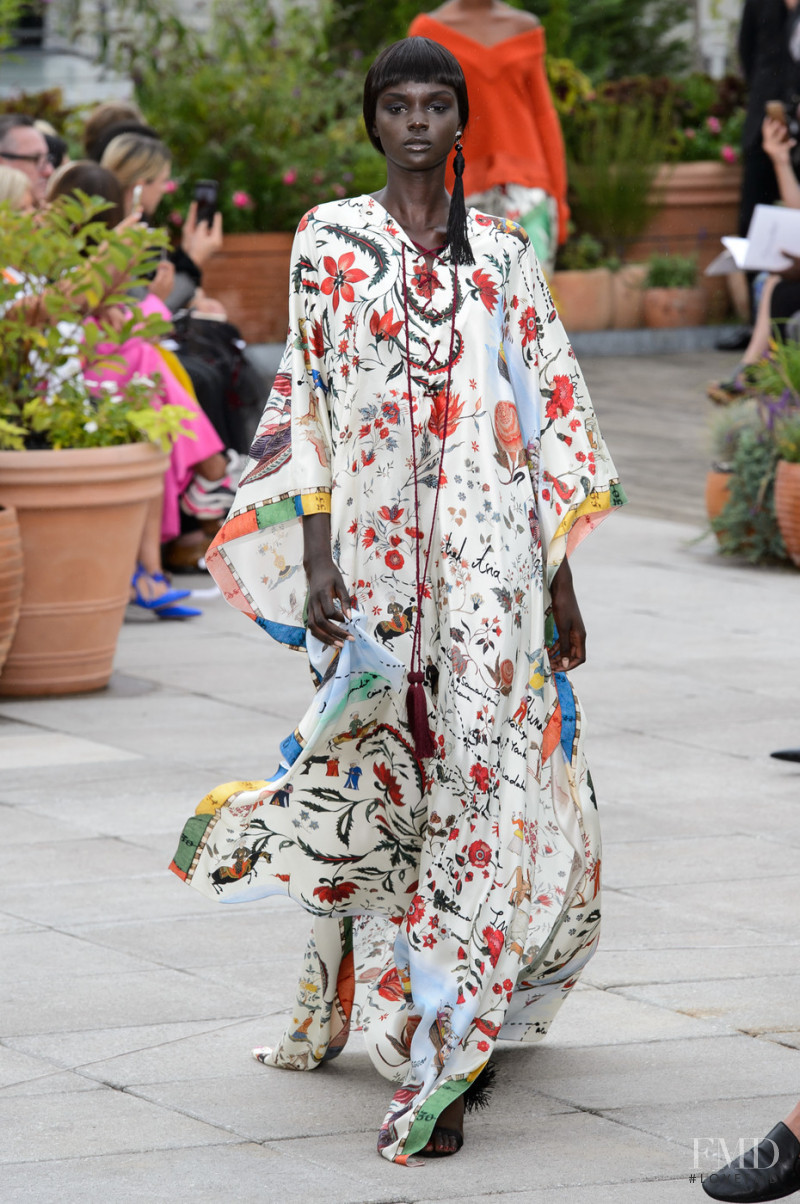 Duckie Thot featured in  the Oscar de la Renta fashion show for Spring/Summer 2019