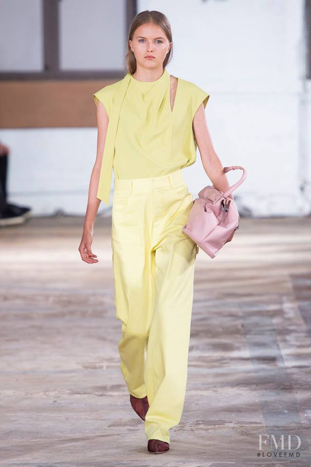 Sarah Wilson featured in  the Tibi fashion show for Spring/Summer 2019
