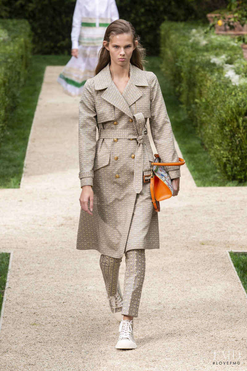 Julia Merkelbach featured in  the Tory Burch fashion show for Spring/Summer 2019