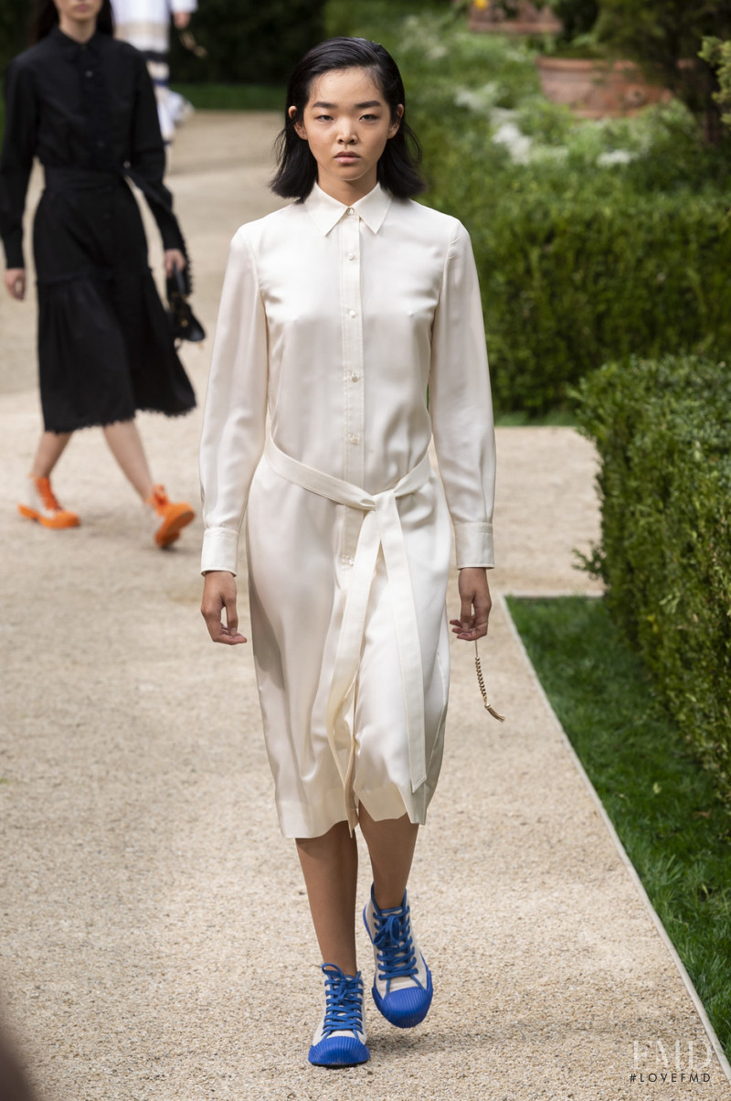 Mei Yue featured in  the Tory Burch fashion show for Spring/Summer 2019