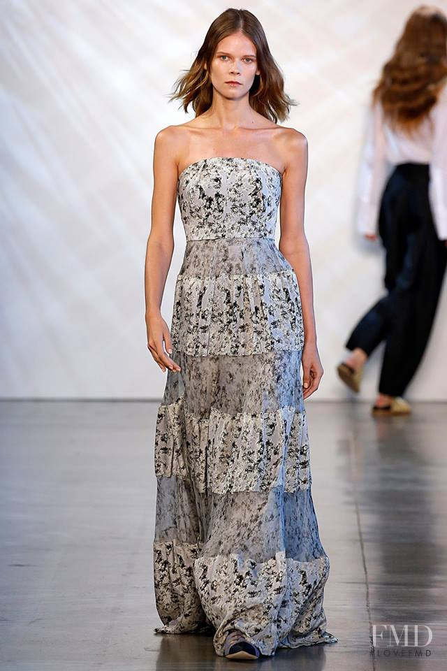 Irina Kravchenko featured in  the Noon By Noor fashion show for Spring/Summer 2019