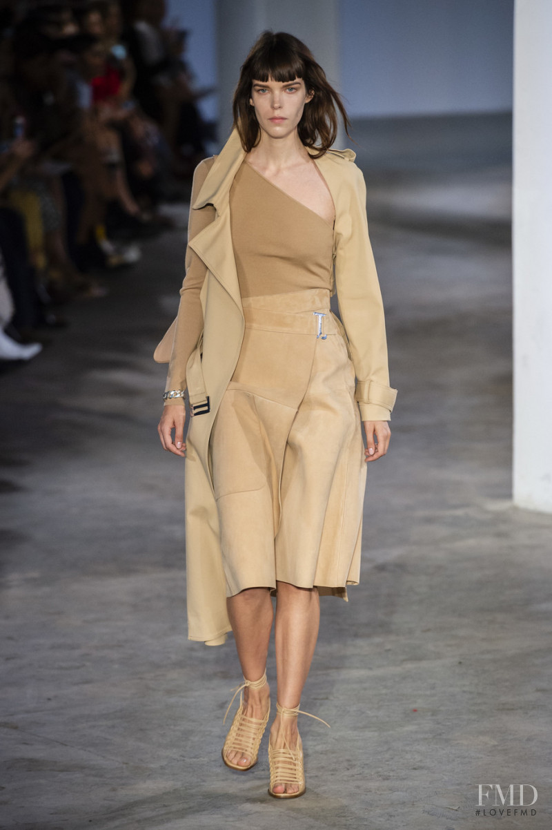 Meghan Collison featured in  the Dion Lee fashion show for Spring/Summer 2019