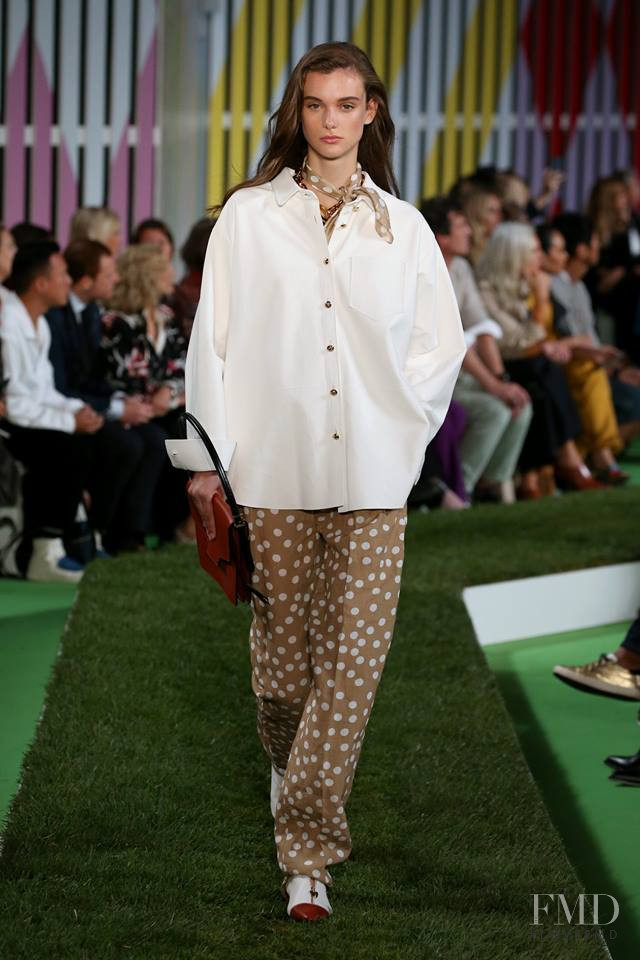 Sara Dijkink featured in  the Escada fashion show for Spring/Summer 2019