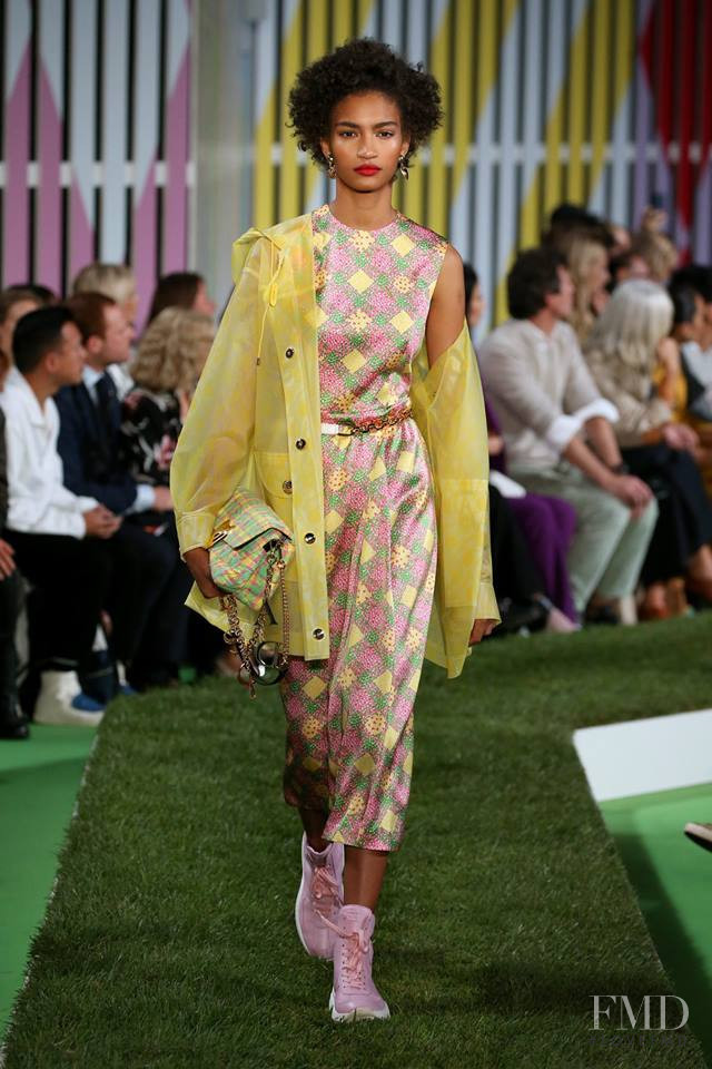 Anyelina Rosa featured in  the Escada fashion show for Spring/Summer 2019