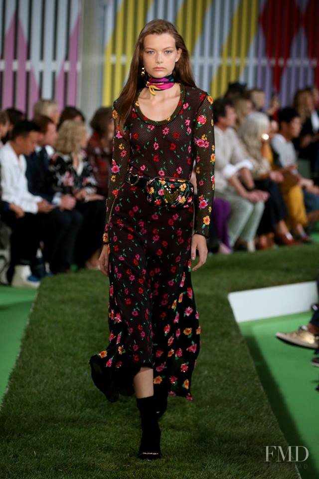 Louise Robert featured in  the Escada fashion show for Spring/Summer 2019