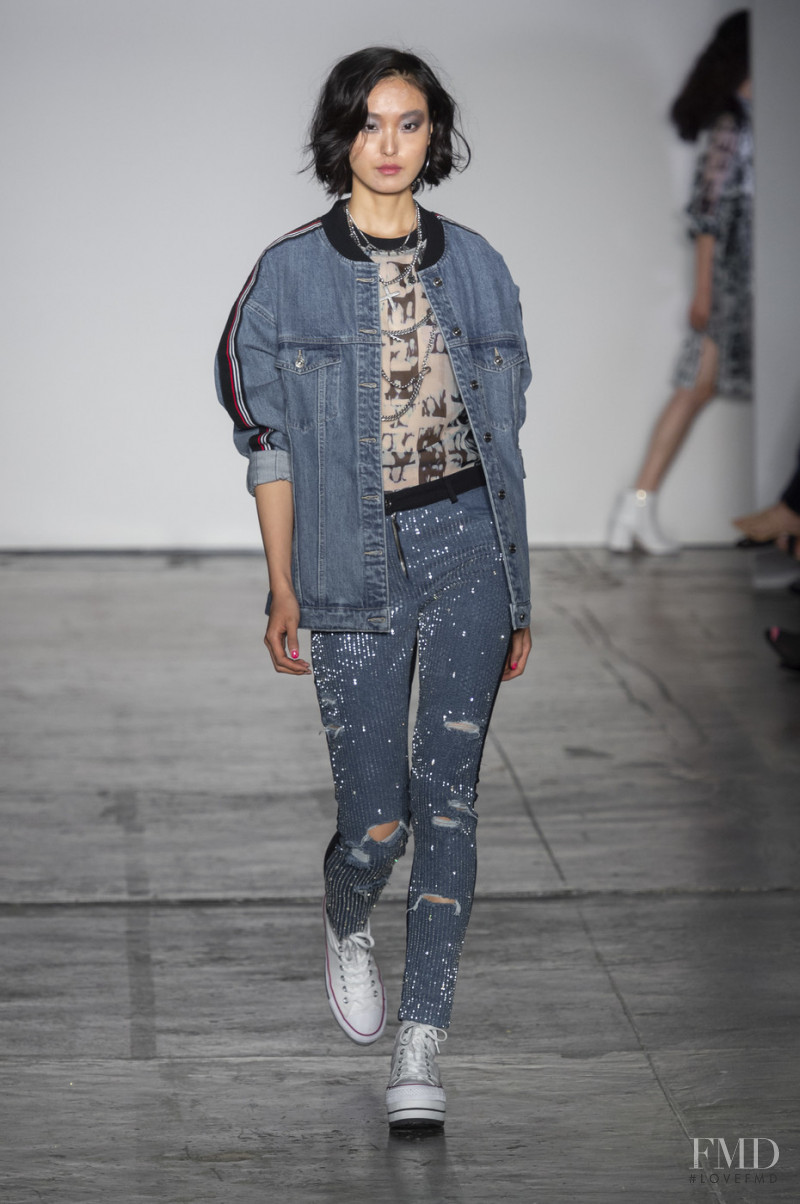 Yue Han featured in  the Nicole Miller fashion show for Spring/Summer 2019