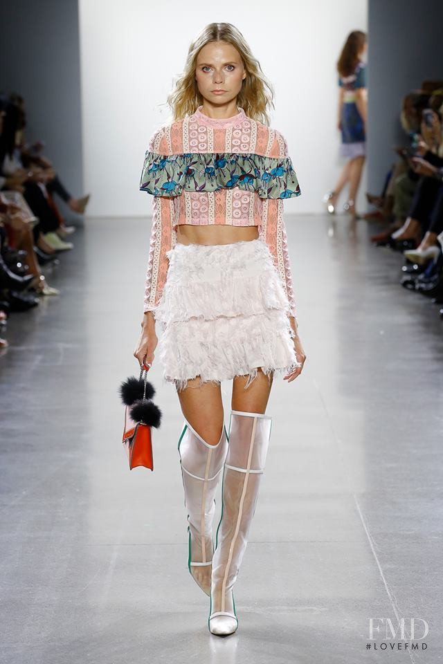 Vivienne Hu fashion show for Spring/Summer 2019