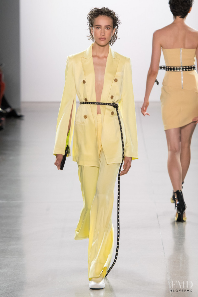 Julia Cordova featured in  the Taoray Wang fashion show for Spring/Summer 2019