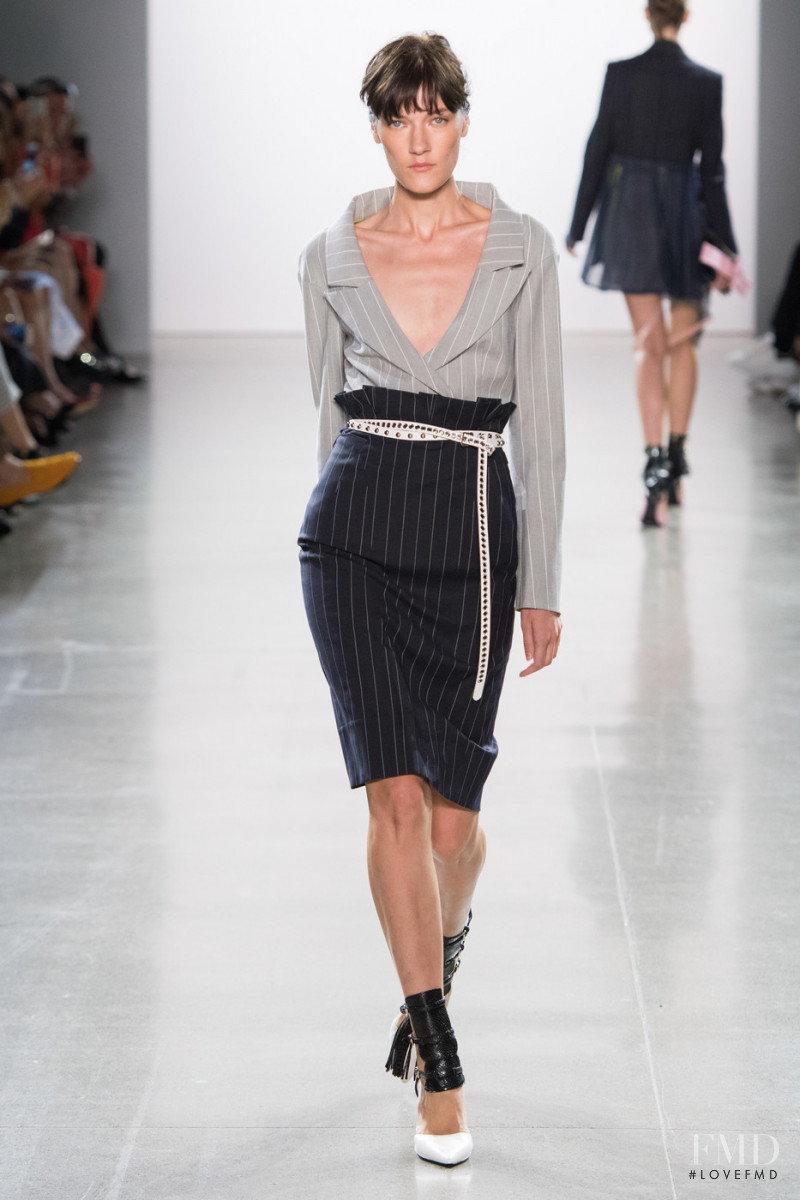 Liene Podina featured in  the Taoray Wang fashion show for Spring/Summer 2019
