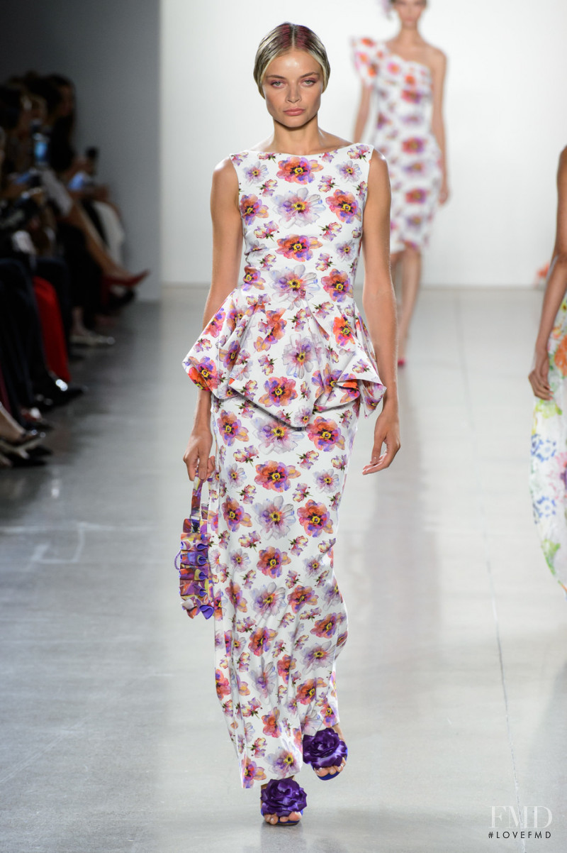 Chiara Boni La Petite Robe fashion show for Spring/Summer 2019