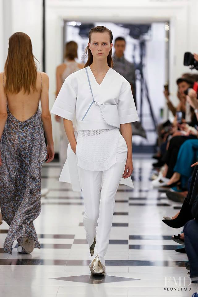 Julie Hoomans featured in  the Victoria Beckham fashion show for Spring/Summer 2019