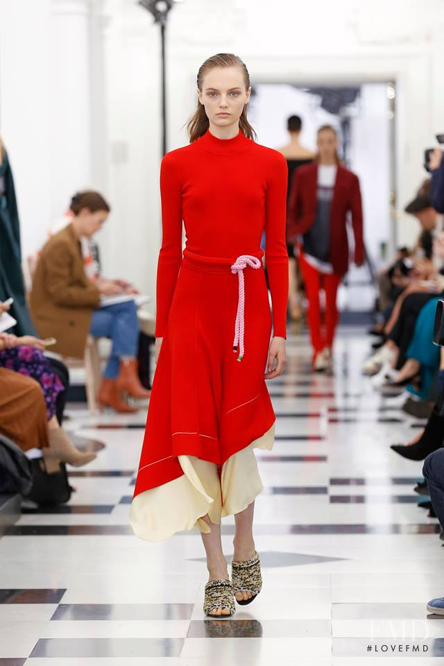 Fran Summers featured in  the Victoria Beckham fashion show for Spring/Summer 2019