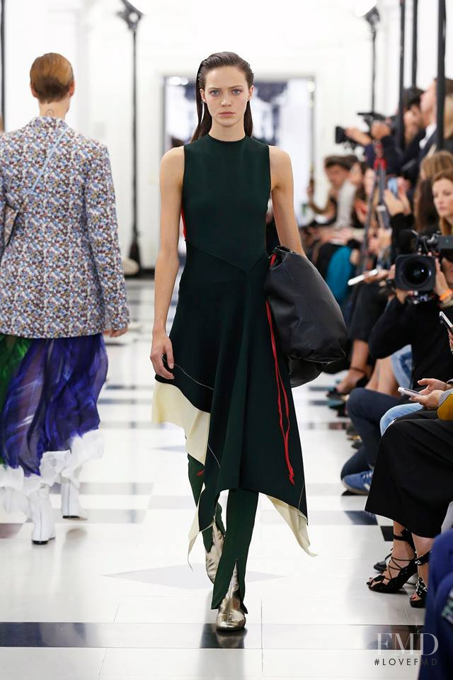 Anniek Verfaille featured in  the Victoria Beckham fashion show for Spring/Summer 2019