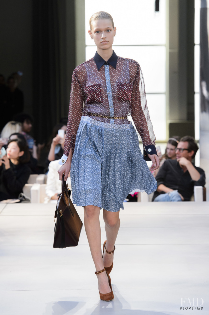 Cosima Fritz featured in  the Burberry fashion show for Spring/Summer 2019