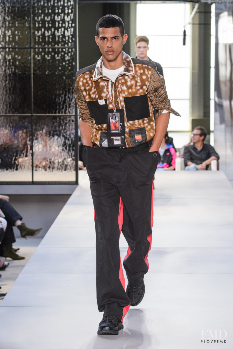 Jonas Barros featured in  the Burberry fashion show for Spring/Summer 2019