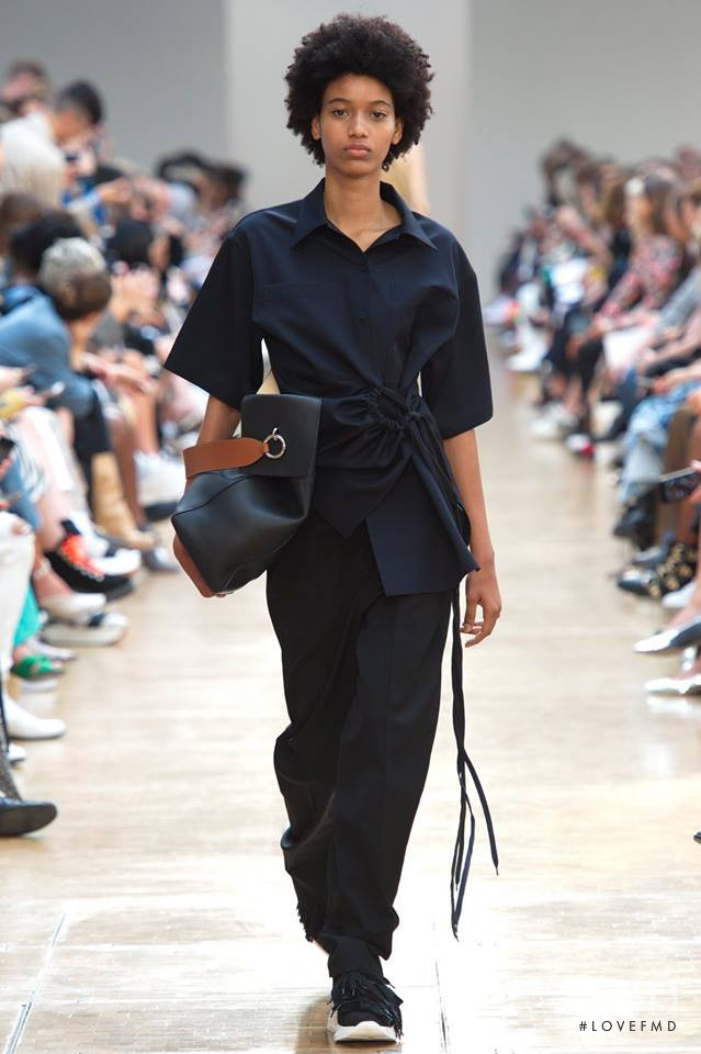 Manuela Sanchez featured in  the Ports 1961 fashion show for Spring/Summer 2019