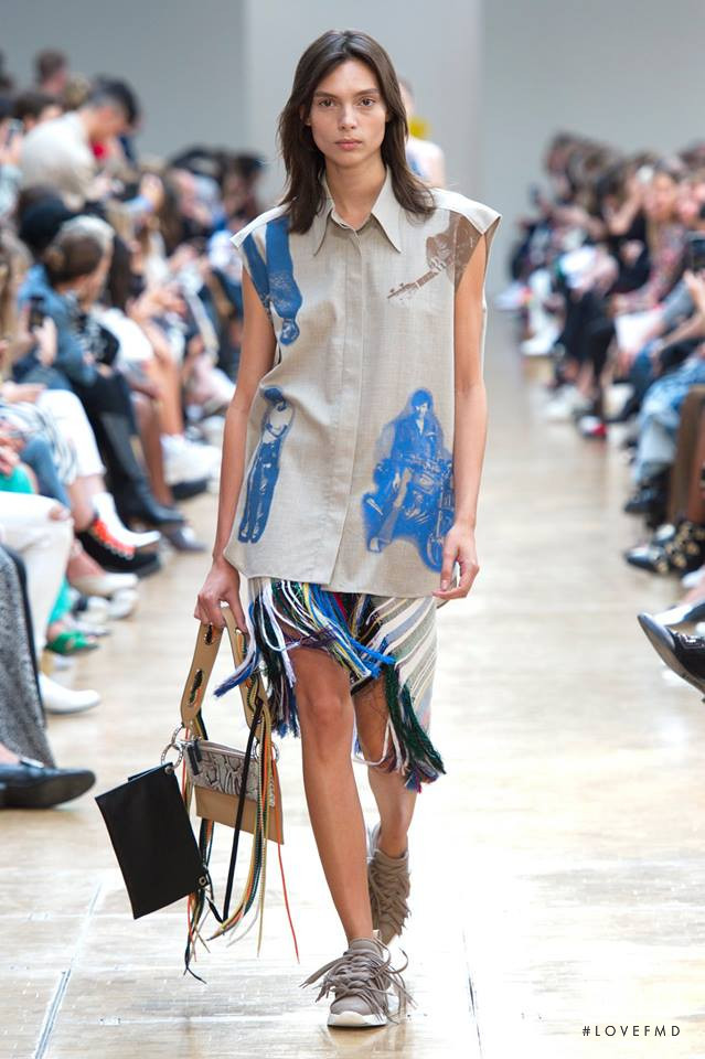 Charlee Fraser featured in  the Ports 1961 fashion show for Spring/Summer 2019