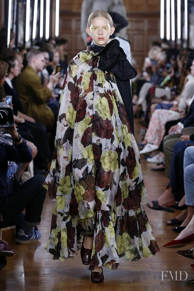 Adele Taska featured in  the Erdem fashion show for Spring/Summer 2019