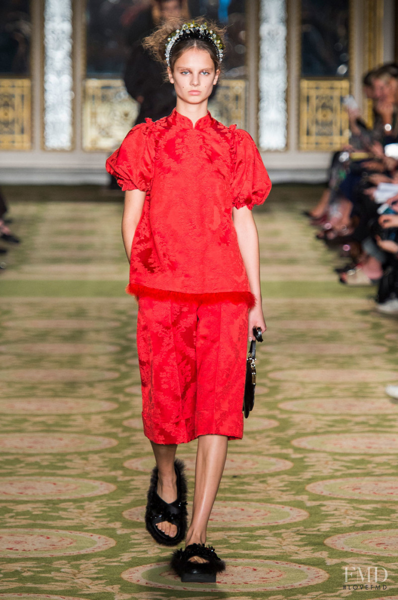 Giselle Norman featured in  the Simone Rocha fashion show for Spring/Summer 2019