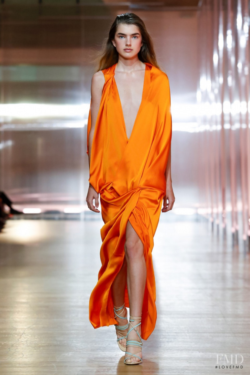 Skylar Tartz featured in  the Poiret fashion show for Spring/Summer 2019