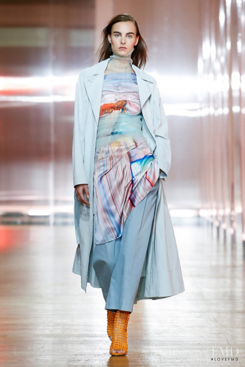 Estella Brons featured in  the Poiret fashion show for Spring/Summer 2019
