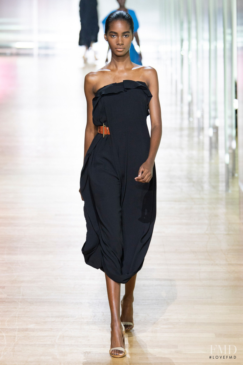 Tami Williams featured in  the Poiret fashion show for Spring/Summer 2019
