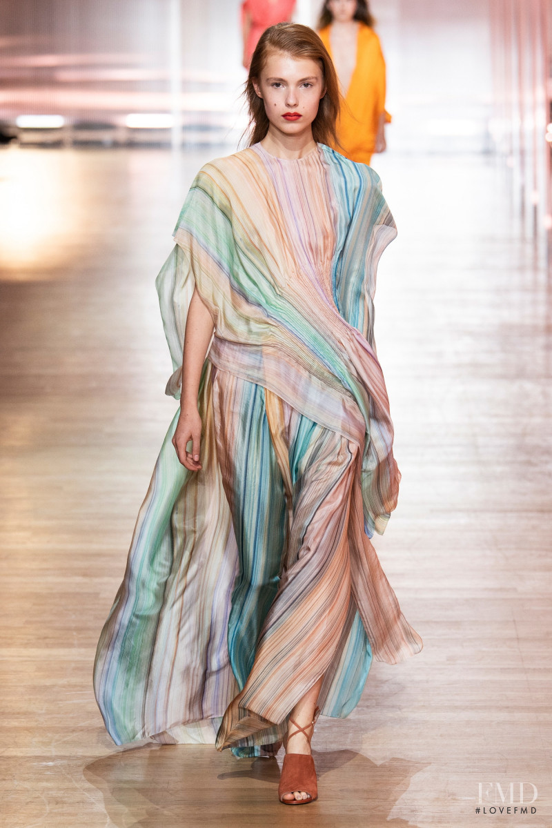 Yeva Podurian featured in  the Poiret fashion show for Spring/Summer 2019