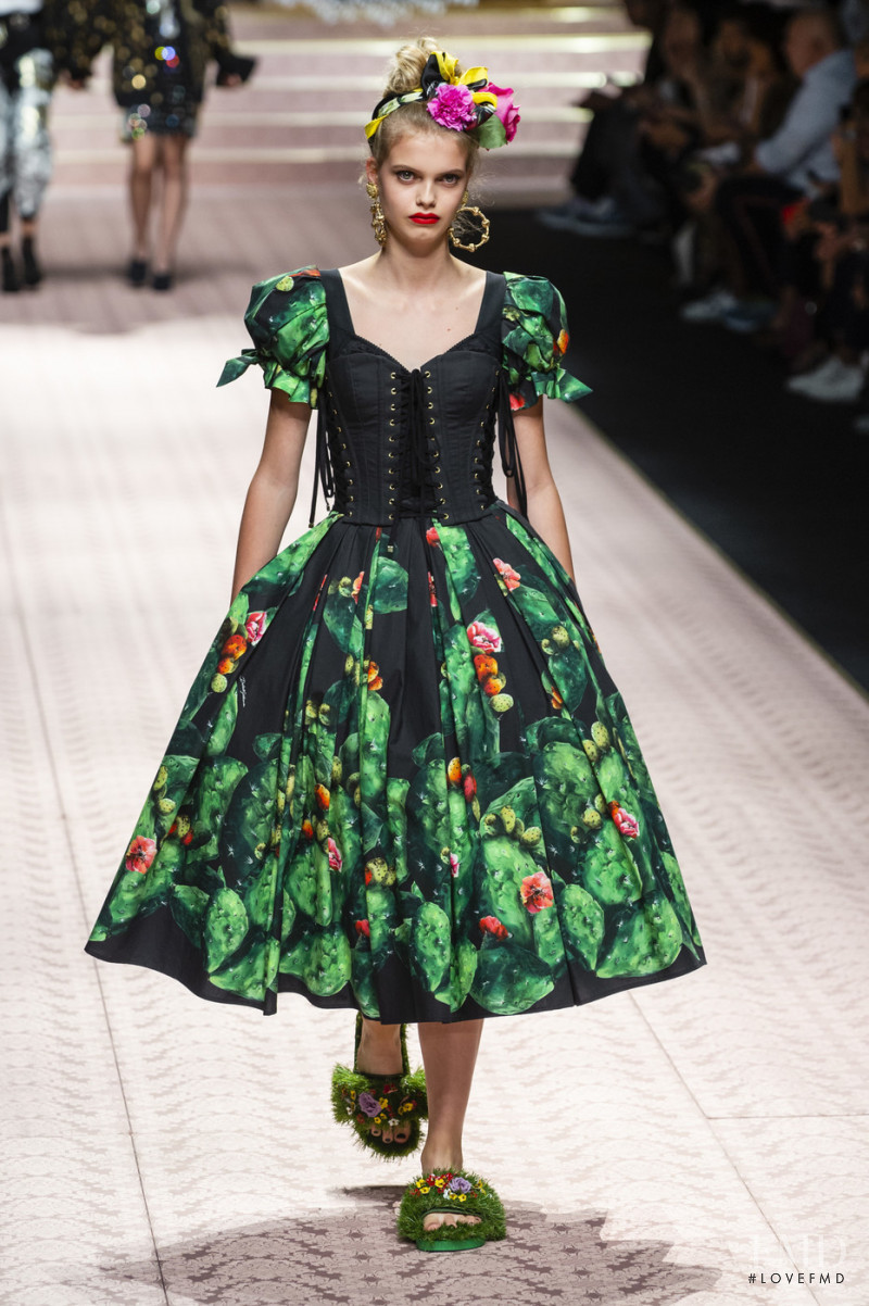Shannon Huitema featured in  the Dolce & Gabbana fashion show for Spring/Summer 2019