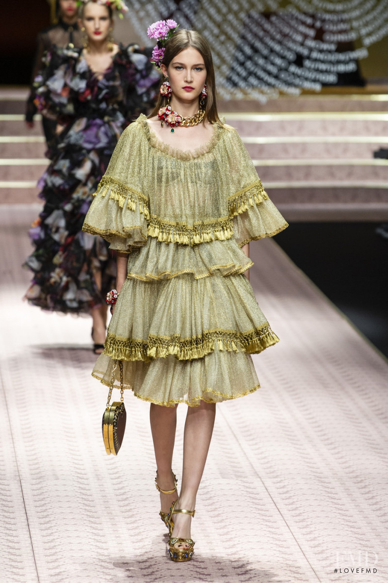 Vika Evseeva featured in  the Dolce & Gabbana fashion show for Spring/Summer 2019