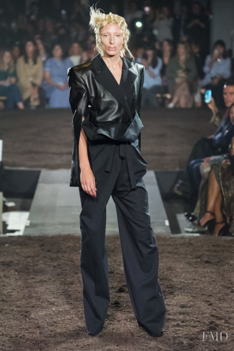 Maggie Maurer featured in  the Gareth Pugh fashion show for Spring/Summer 2019