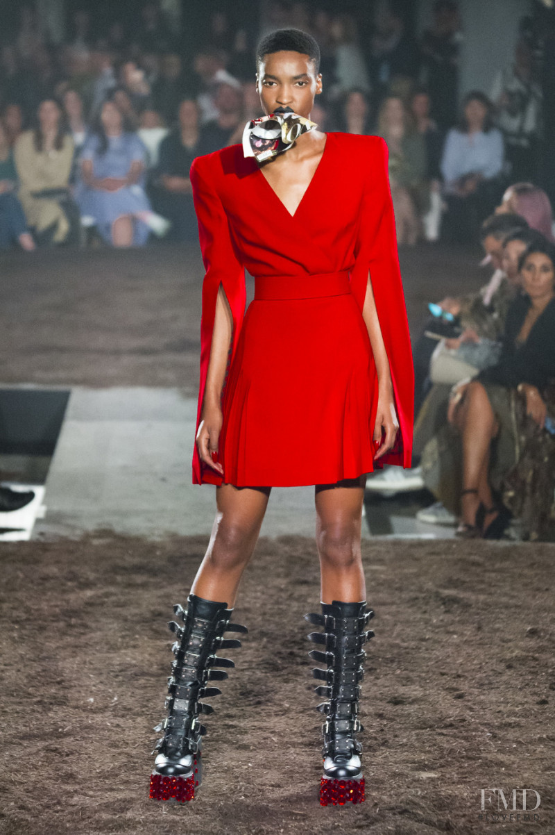 Gareth Pugh fashion show for Spring/Summer 2019