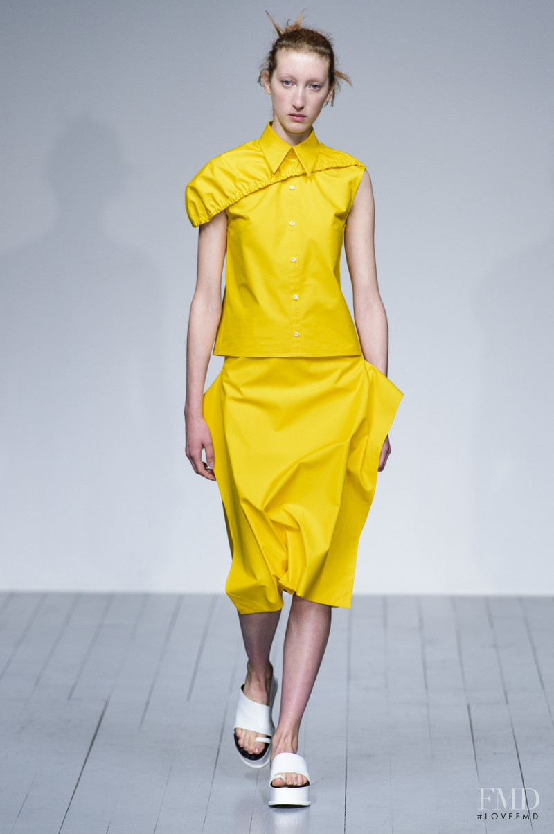 Lorna Foran featured in  the J JS Lee fashion show for Spring/Summer 2019