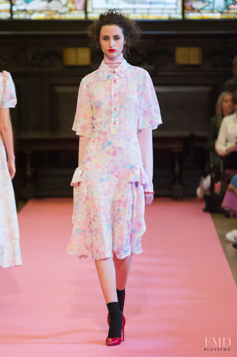 Leila Zandonai featured in  the Ryan Lo fashion show for Spring/Summer 2019