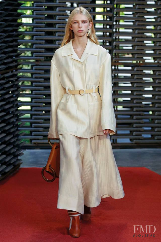 Flora Louise featured in  the Roksanda Ilincic fashion show for Spring/Summer 2019