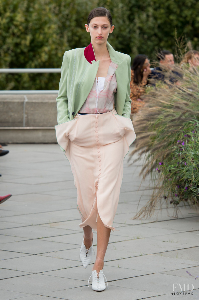 Amber Witcomb featured in  the Roland Mouret fashion show for Spring/Summer 2019