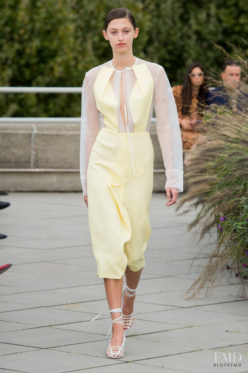 Amber Witcomb featured in  the Roland Mouret fashion show for Spring/Summer 2019
