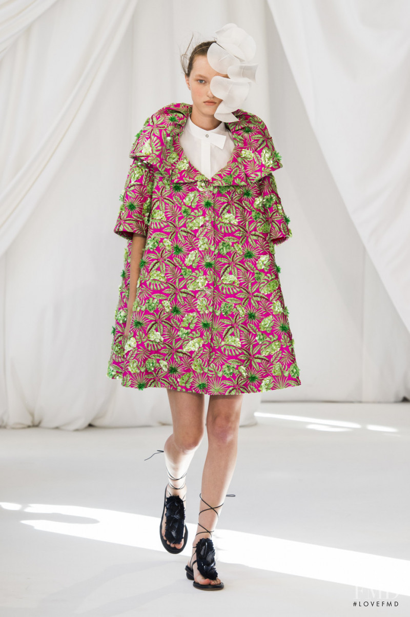 Liza Ostanina featured in  the Delpozo fashion show for Spring/Summer 2019