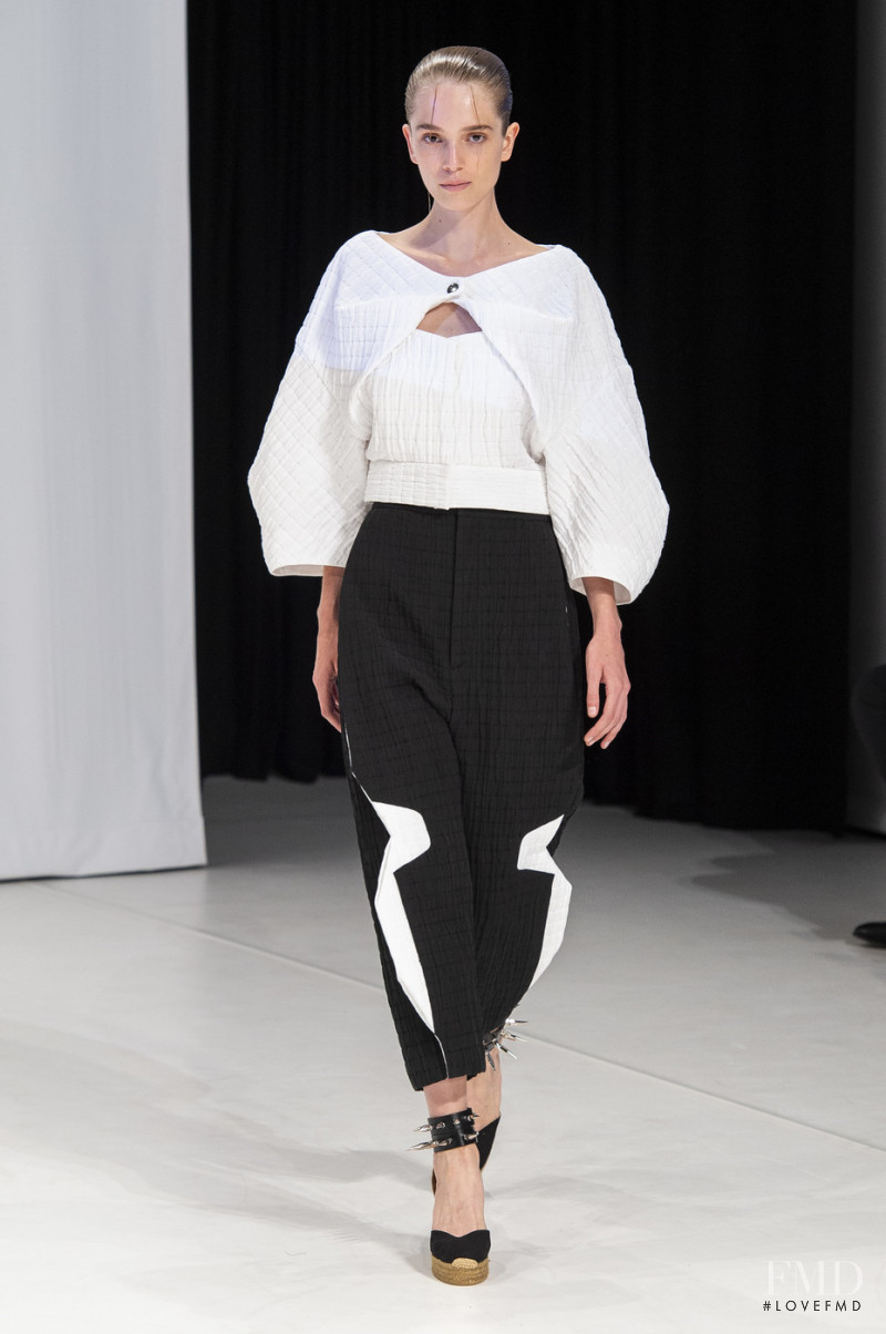 Julie Trichot featured in  the Hussein Chalayan fashion show for Spring/Summer 2019