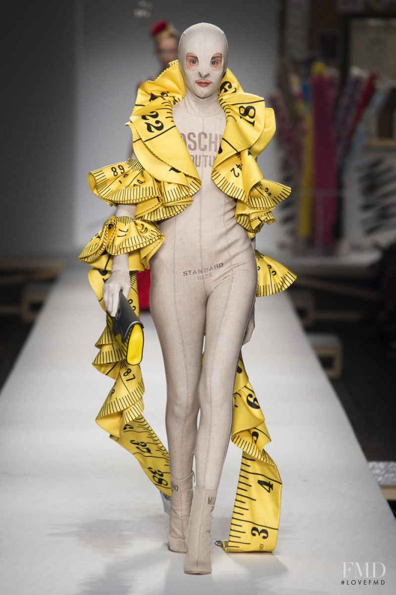 Anna Kuchkina featured in  the Moschino fashion show for Spring/Summer 2019