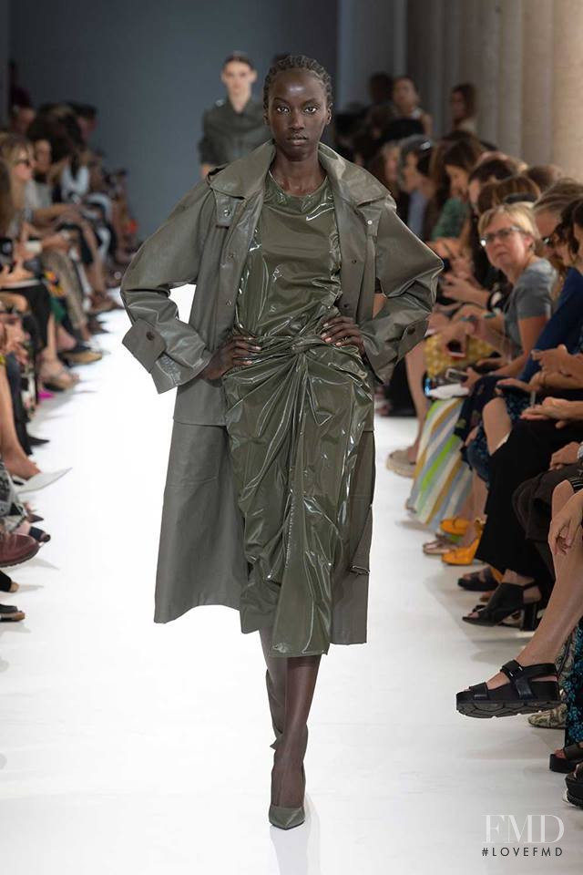 Anok Yai featured in  the Max Mara fashion show for Spring/Summer 2019