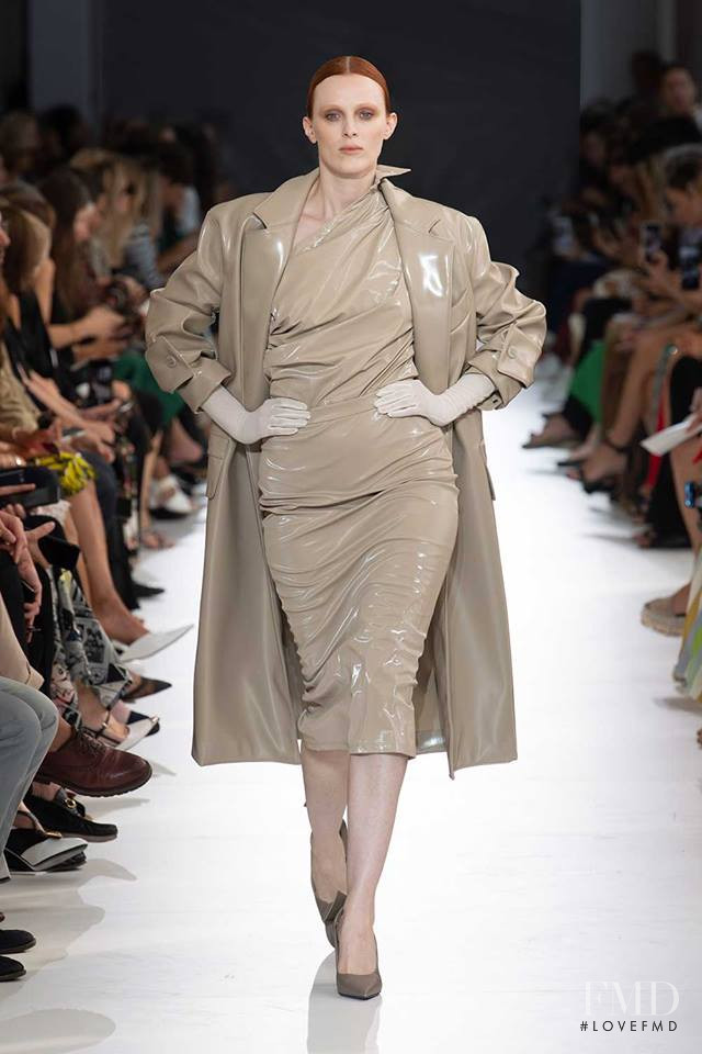 Karen Elson featured in  the Max Mara fashion show for Spring/Summer 2019