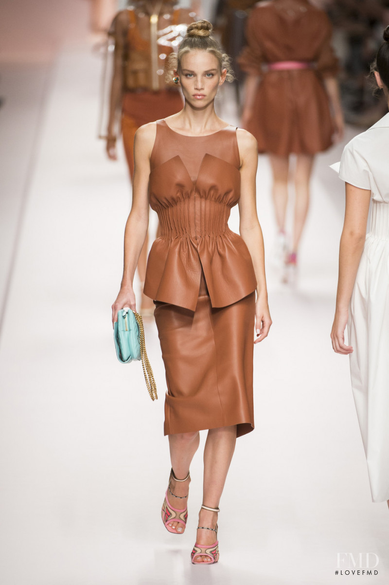 Rebecca Leigh Longendyke featured in  the Fendi fashion show for Spring/Summer 2019