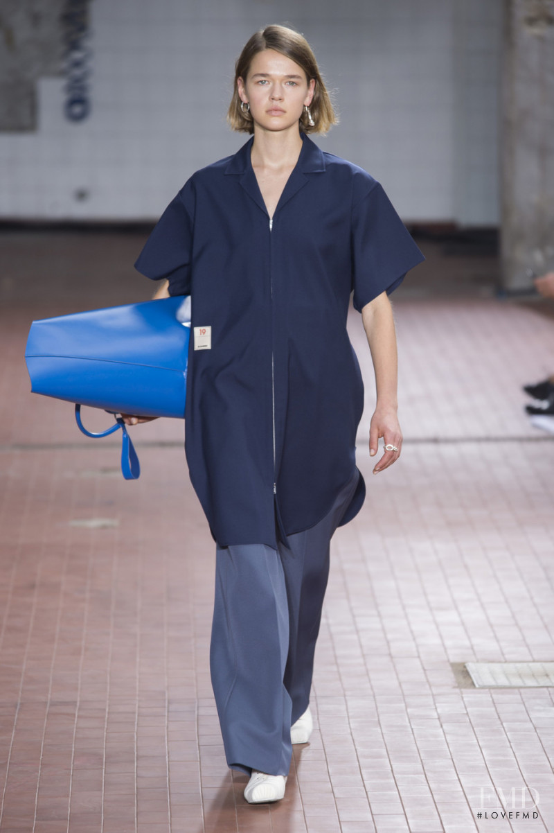 Jessica Fuhrmann featured in  the Jil Sander fashion show for Spring/Summer 2019