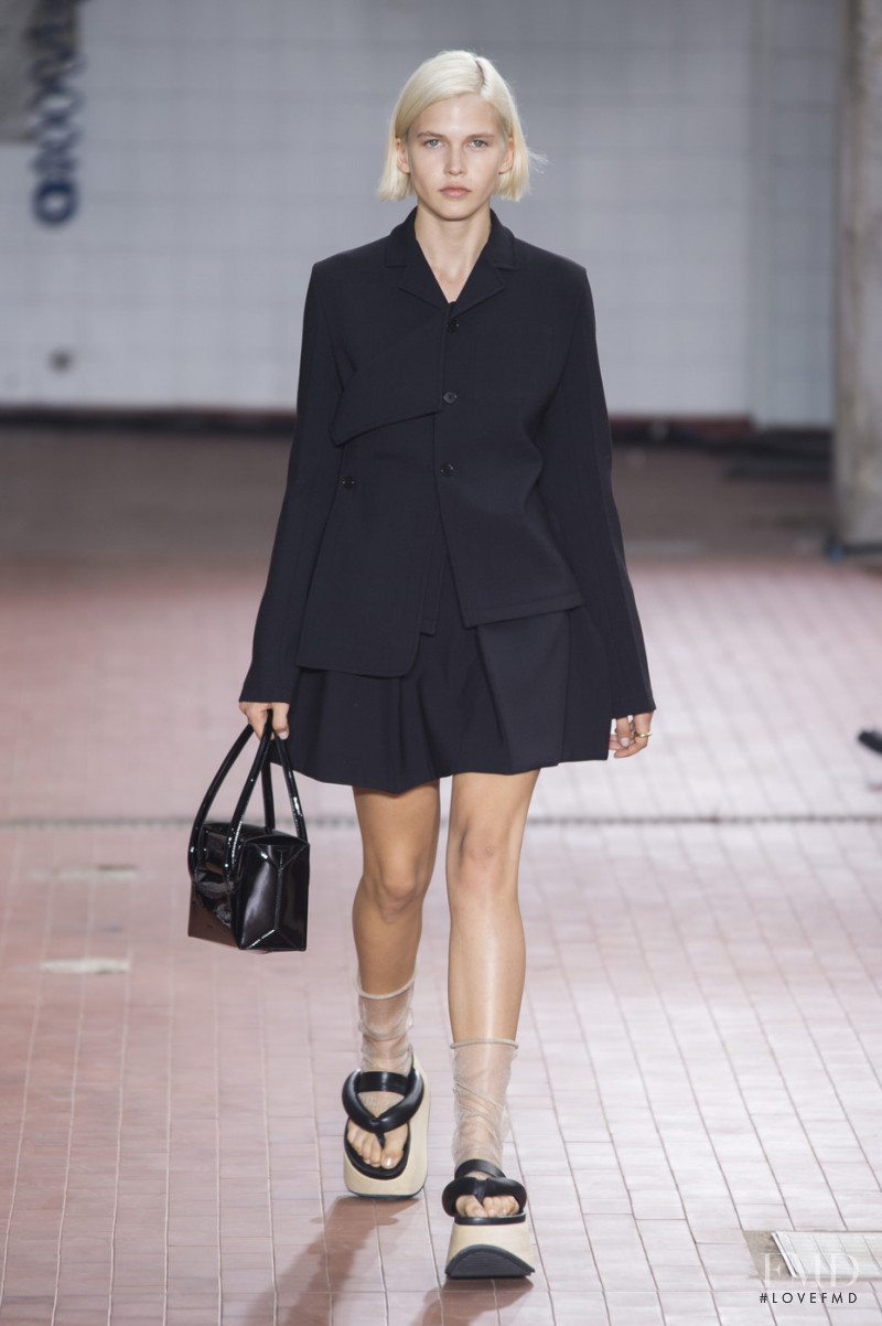 Jana Julius featured in  the Jil Sander fashion show for Spring/Summer 2019